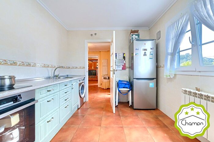 Casas en venta y pisos alquiler - 2