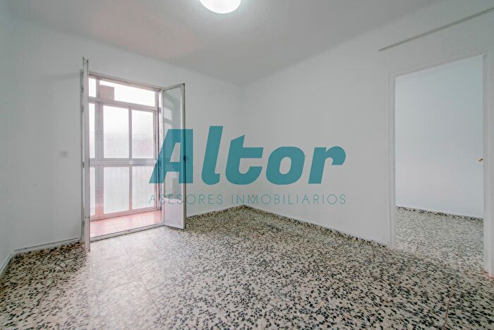 Piso de 3 habitaciones en venta en Carabanchel, Puerta Bonita