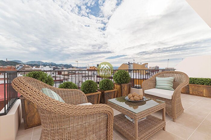 Piso en venta de 3 habitaciones en Casc Urbà, Pere Crespí