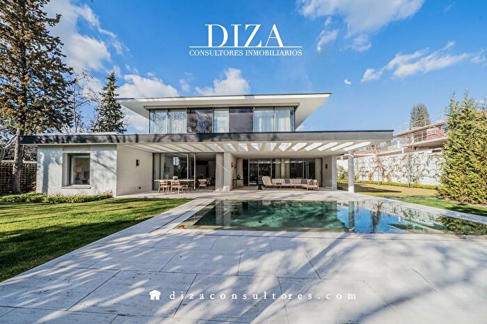 Casa en venta de 5 habitaciones: Moncloa Aravaca, Aravaca