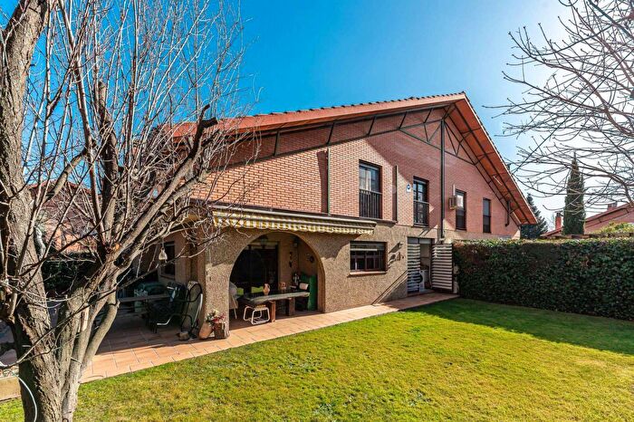 Casa en venta de 5 habitaciones en Comunidad de Madrid, Madrid