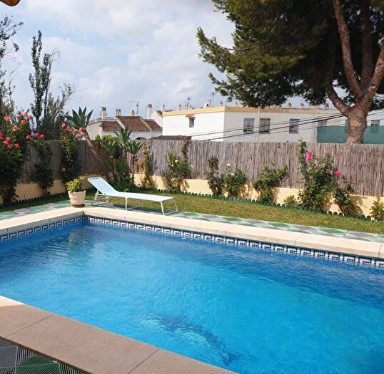 Casa en venta de 3 habitaciones: Andalucía, Málaga