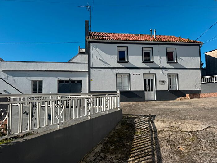 Casa en venta de 5 habitaciones, Muros, A Coruña