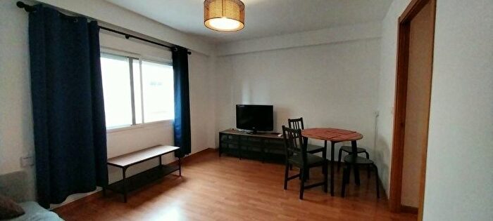 Piso en venta de 3 habitaciones, Cruz de Humilladero, Carranque Haza Cuevas