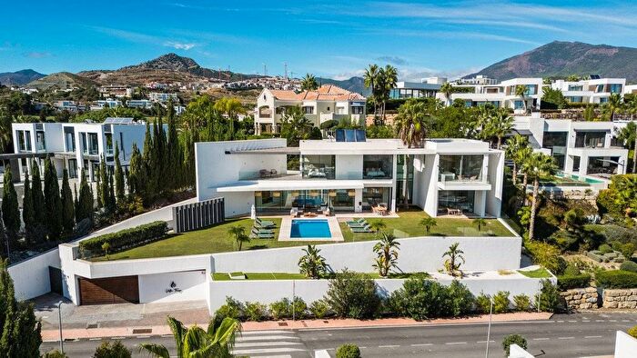 Casa en venta de 5 habitaciones: Andalucía, Málaga