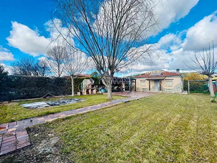 Tudela de Duero, Valladolid: Casa en venta de 2 habitaciones
