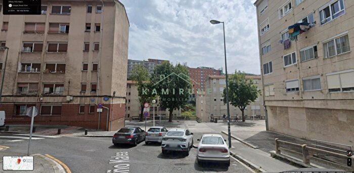 Piso en venta de 3 habitaciones: Otxarkoaga Txurdinaga, Otxarkoaga