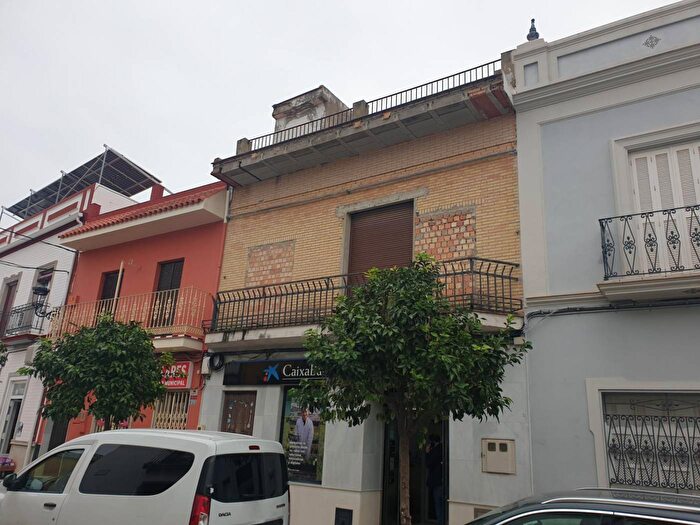 Casas en venta y pisos alquiler - 2