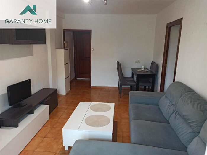 Piso en venta de 3 habitaciones, Carretera de Cádiz, Girón Las Delicias