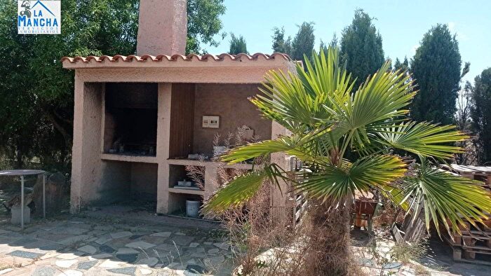 Castilla La Mancha, Albacete: Casa en venta de 4 habitaciones
