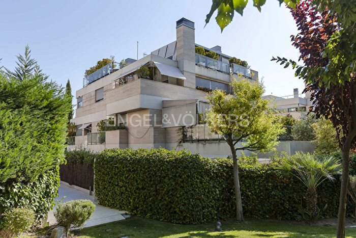 Piso en venta de 4 habitaciones en Moncloa Aravaca, Aravaca