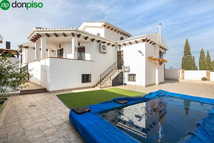 Casa de 5 habitaciones en venta en Andalucía, Granada