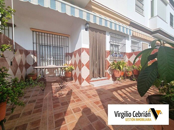 Andalucía, Cádiz: Piso en venta de 5 habitaciones