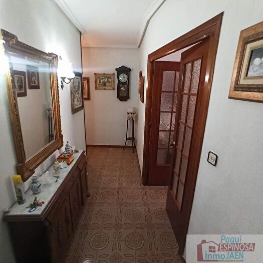 Piso en venta de 4 habitaciones en Torredonjimeno, Jaén