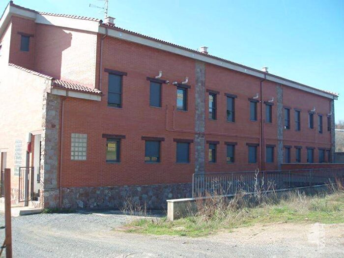 Piso en venta de 2 habitaciones: Castilla y León, León