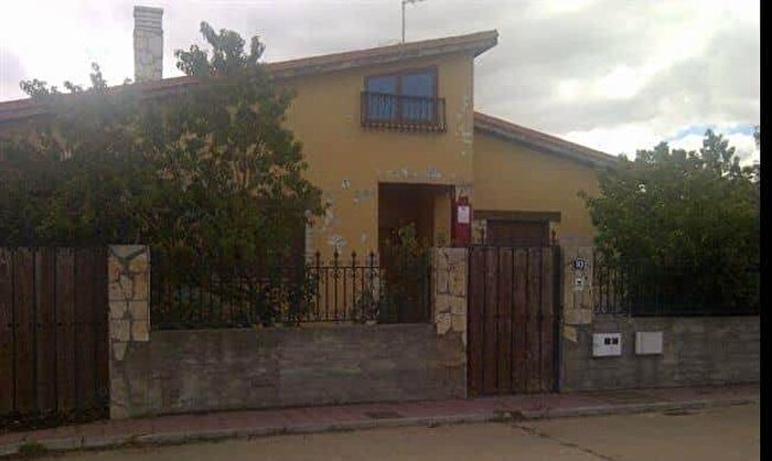 Casa en venta de 3 habitaciones en Castilla y León, Valladolid