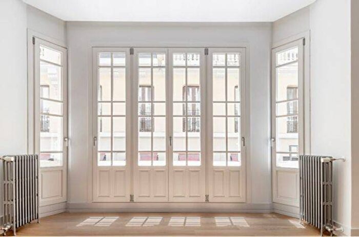 Piso de 3 habitaciones en venta en Comunidad de Madrid, Madrid