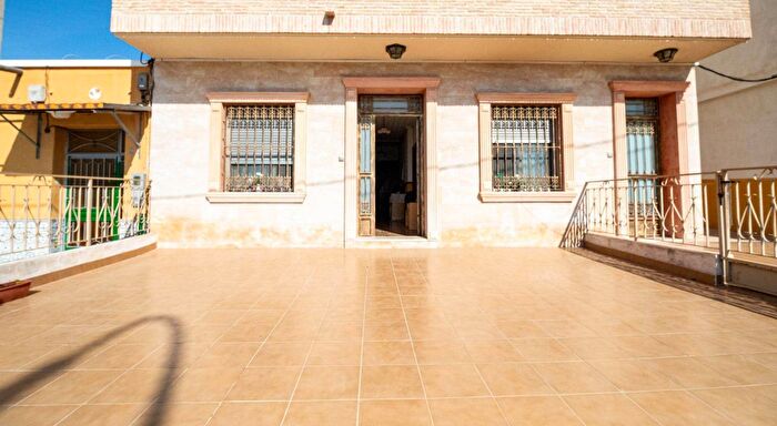 Casa de 3 habitaciones en venta en Región de Murcia, Murcia