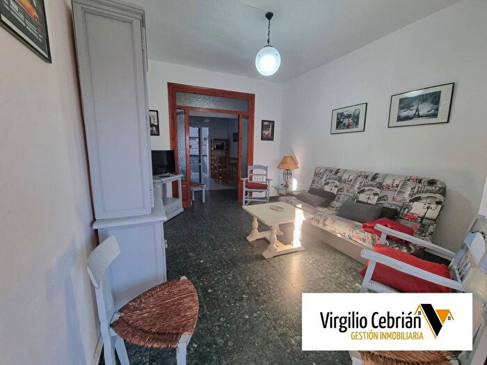 Casas en venta y pisos alquiler - 2