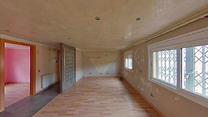 Piso de 3 habitaciones en venta en Cataluña, Barcelona