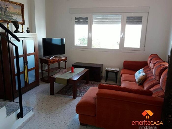 Casas en venta y pisos alquiler - 2