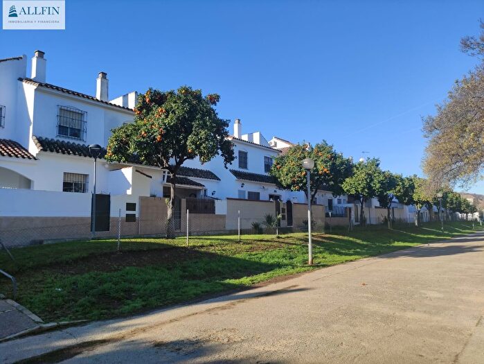 Casa de 4 habitaciones en venta en El Retiro Parque Atlántico Ronda este, El Retiro La Vid