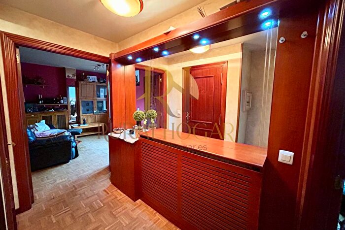 Piso en venta de 4 habitaciones, La Pola de Gordón, León