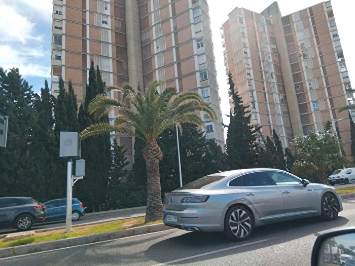 Piso en venta de 3 habitaciones, Garbinet Vistahermosa, Vistahermosa