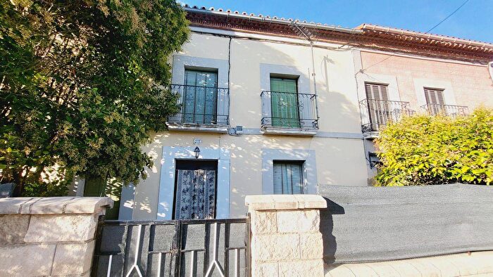 Casa en venta de 4 habitaciones en Castilla y León, Ávila