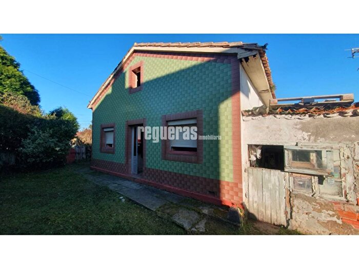 Casa de 2 habitaciones en venta en Principado de Asturias, Asturias