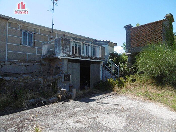 Casa en venta de 4 habitaciones en Galicia, Ourense