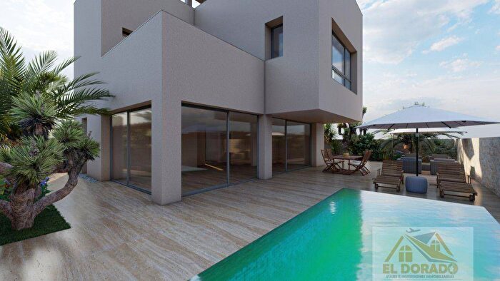 Casa en venta de 4 habitaciones, Comunitat Valenciana, Alicante