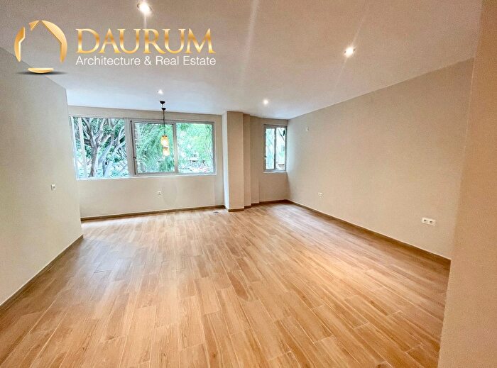 Casa en venta de 1 habitación: Cruz de Humilladero, Carranque Haza Cuevas