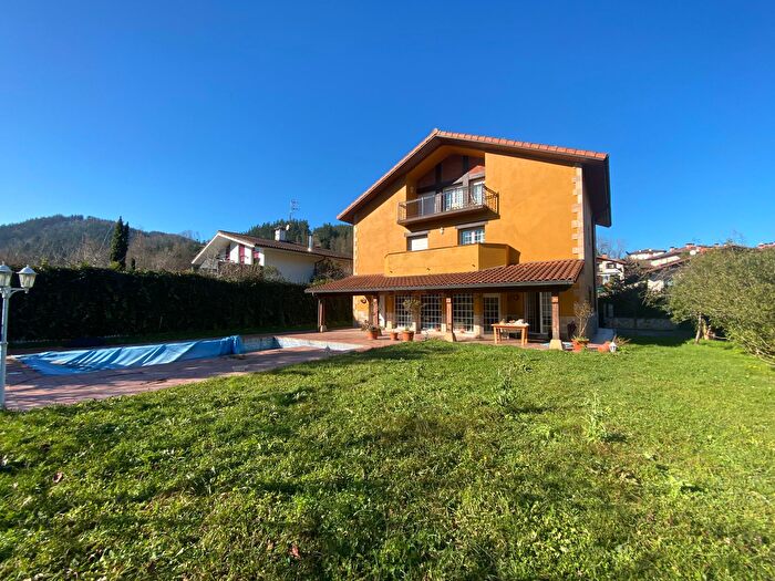Casa en venta de 6 habitaciones, Mutiloa, Gipuzkoa