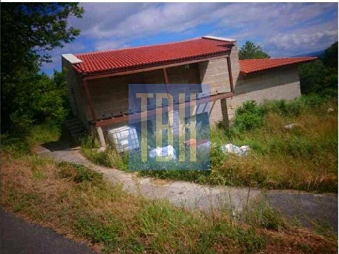 Galicia, Ourense: Casa en venta de 1 habitación
