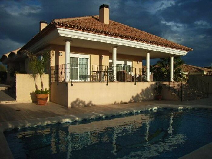 Casa en venta de 6 habitaciones en Comunitat Valenciana, Alicante