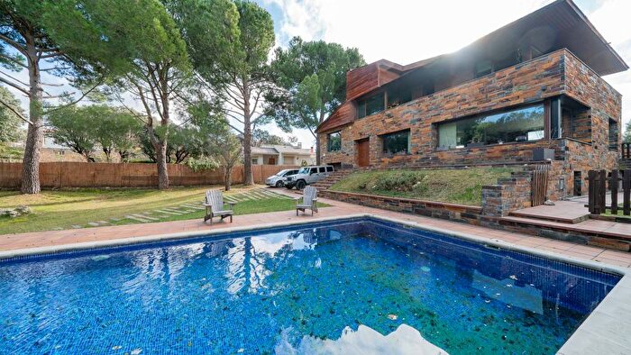 Casa en venta de 4 habitaciones, Comunidad de Madrid, Madrid