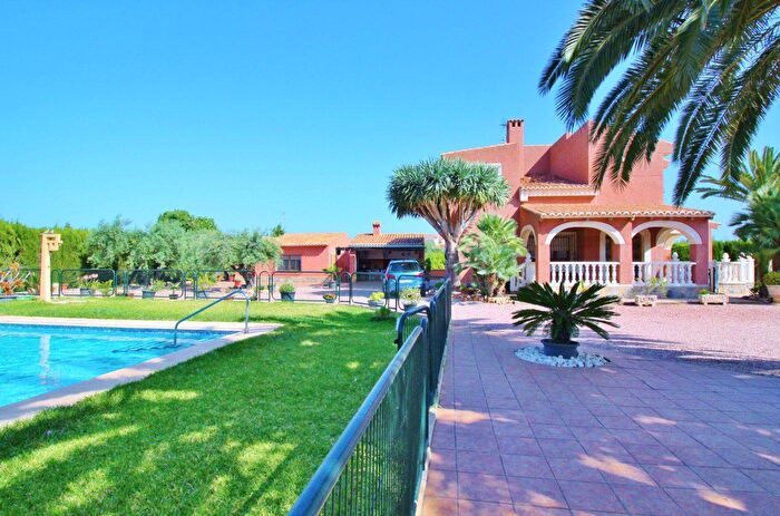 Casa de 7 habitaciones en venta en Comunitat Valenciana, Alicante