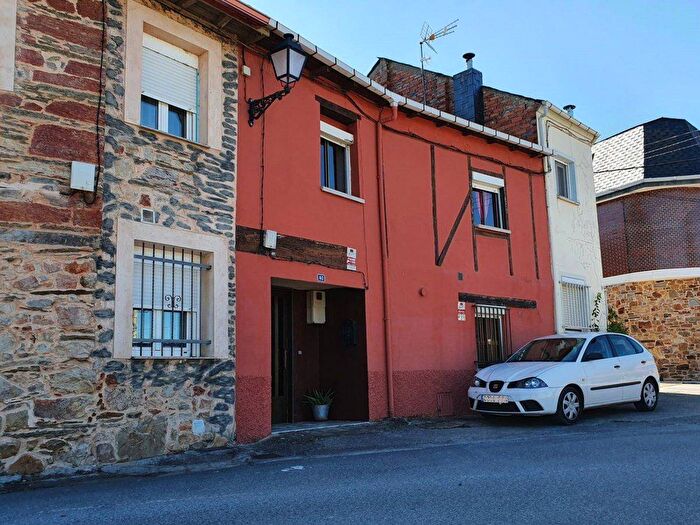 Casa en venta de 4 habitaciones en Castilla y León, León