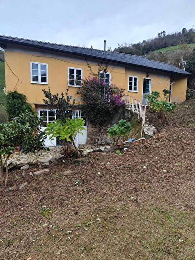 Casa en venta de 4 habitaciones en Principado de Asturias, Asturias