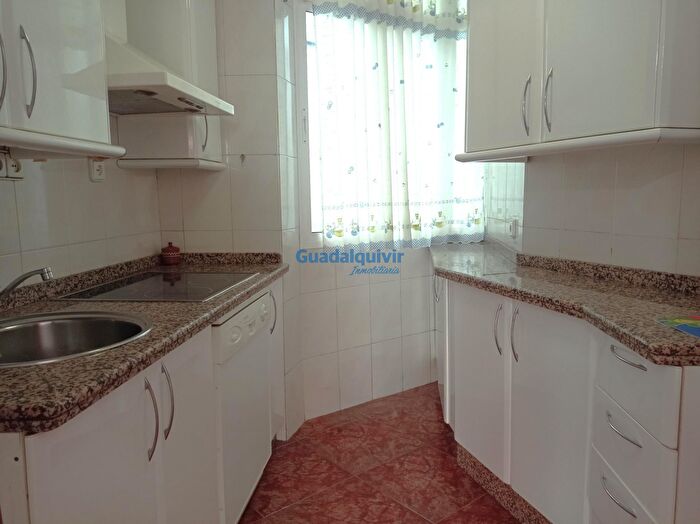 Triana, Triana Este: Piso en venta de 3 habitaciones
