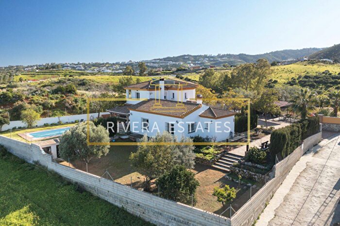 Casa en venta de 4 habitaciones: Andalucía, Málaga
