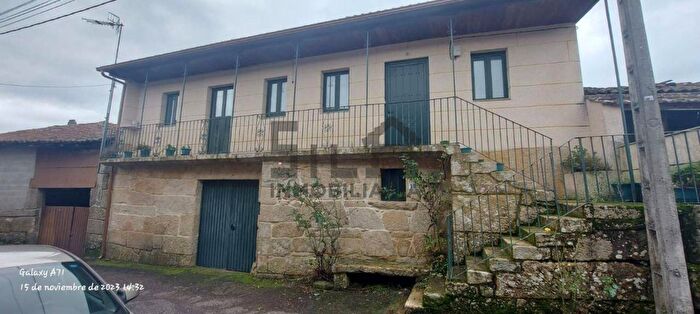 Galicia, Ourense: Casa en venta de 4 habitaciones