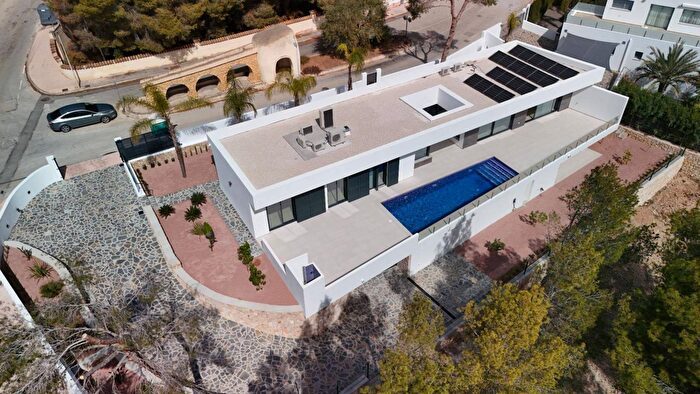 Casa en venta de 4 habitaciones: Comunitat Valenciana, Alicante