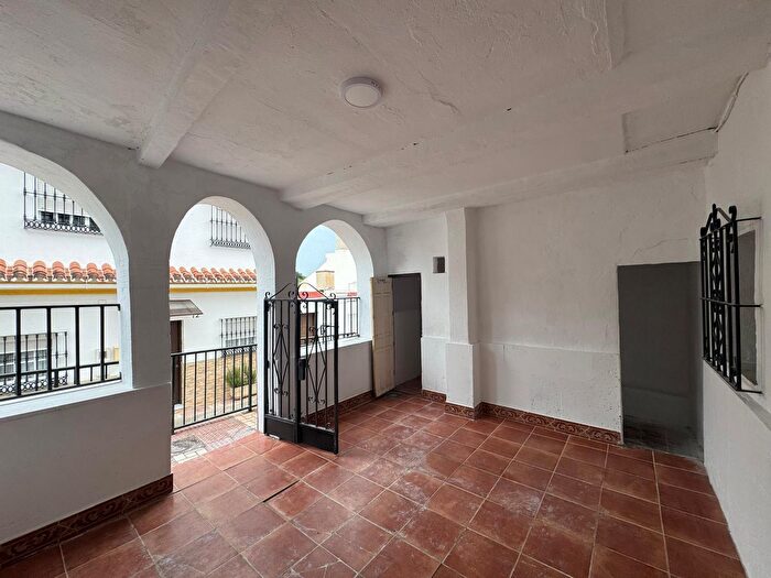 Casa en venta de 4 habitaciones: Ciudad Jardín, Mangas Verdes Las Flores Parque del Sur
