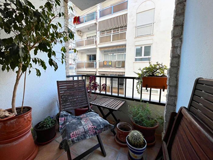 Piso en venta de 3 habitaciones en Comunitat Valenciana, Alicante