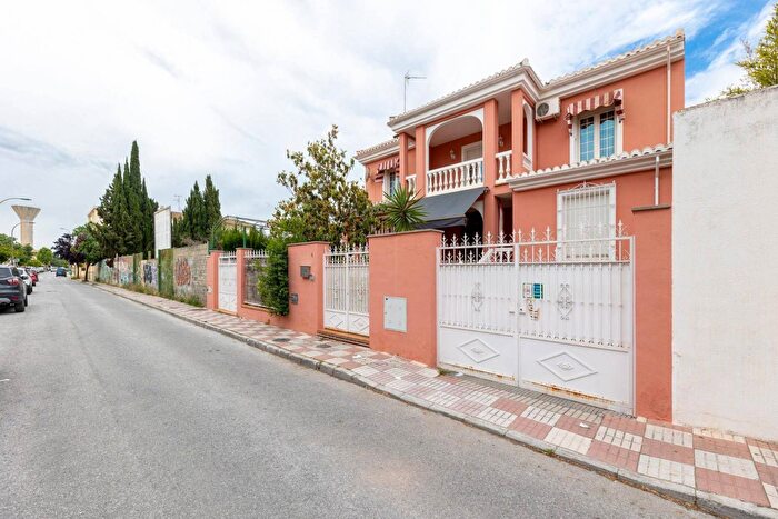 Casa de 5 habitaciones en venta en Andalucía, Granada