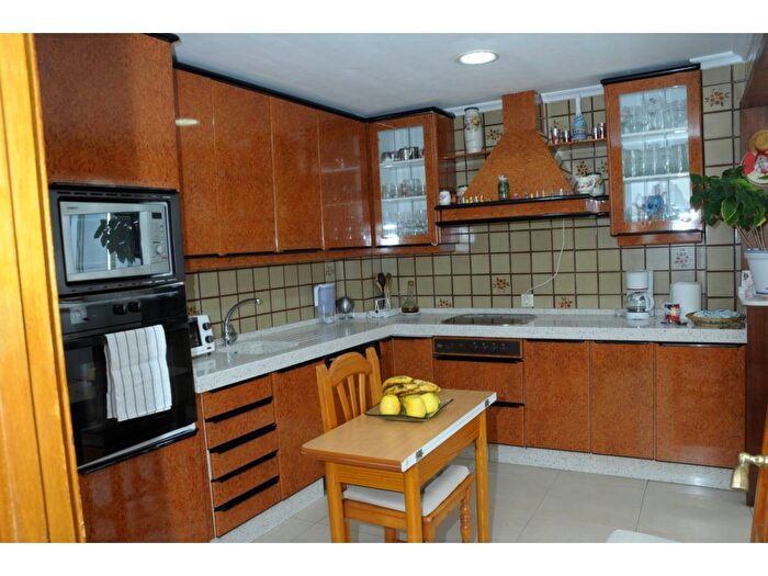 Andalucía, Cádiz: Piso en venta de 4 habitaciones