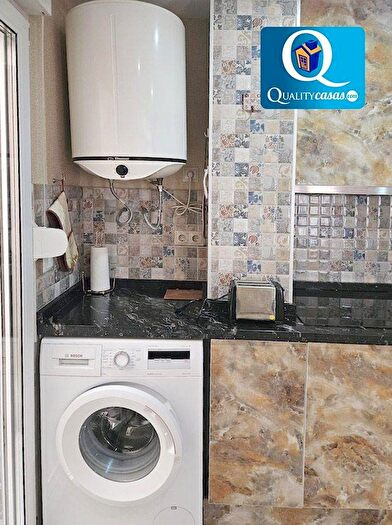 Casas en venta y pisos alquiler - 3