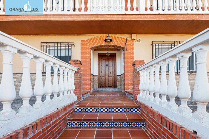 Casa en venta de 5 habitaciones: Andalucía, Granada